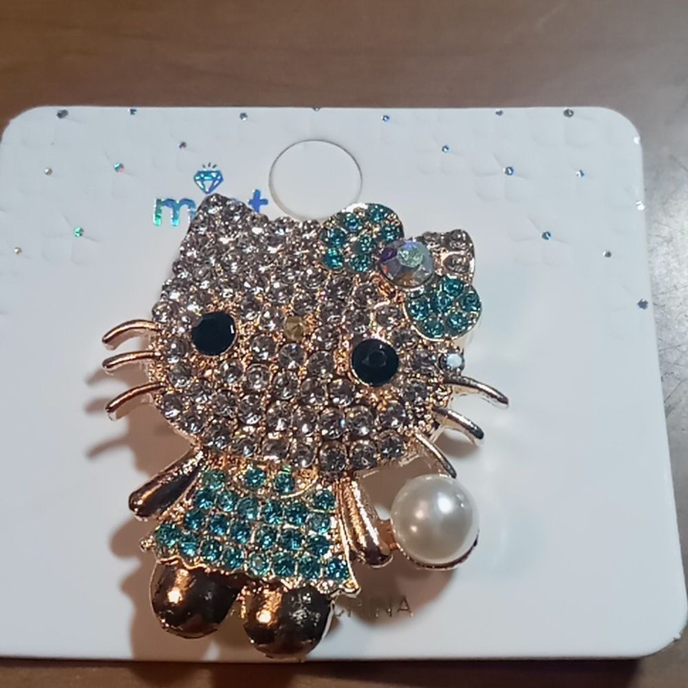 Hello Kat brooch